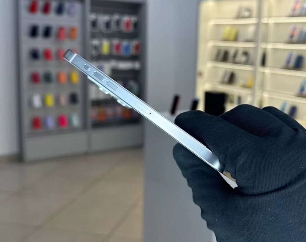 iPhone 15 Pro, 128 ГБ б/у