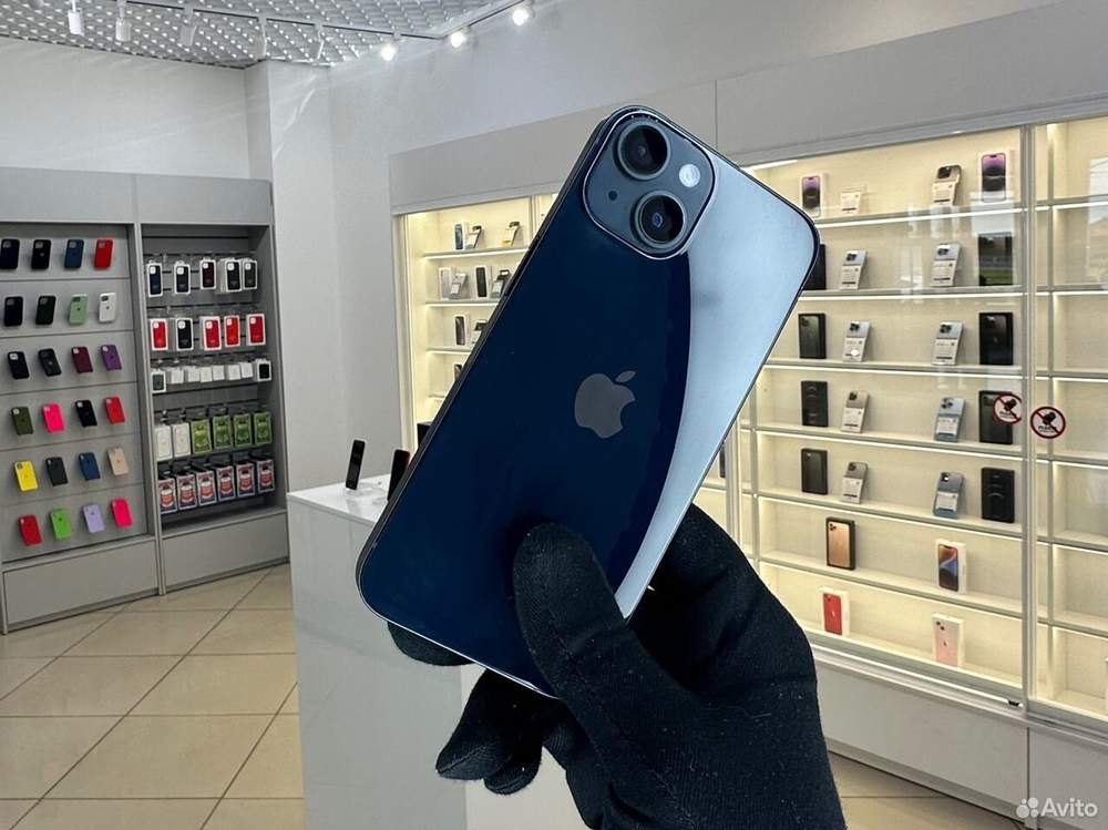 iPhone 14, 256 ГБ б/у