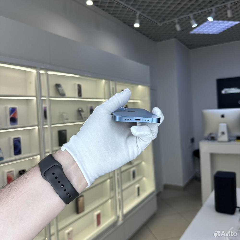 iPhone 14, 256 ГБ б/у