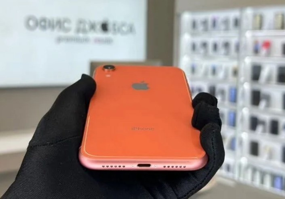 iPhone XR, 64 ГБ б/у