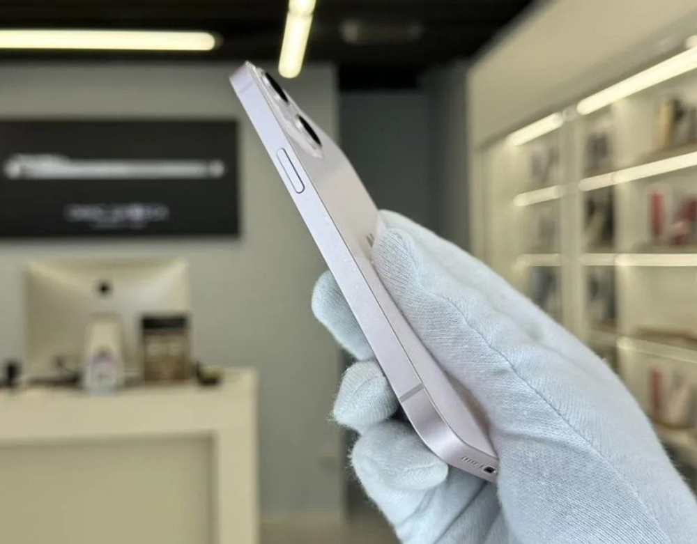 iPhone 13, 128 ГБ б/у