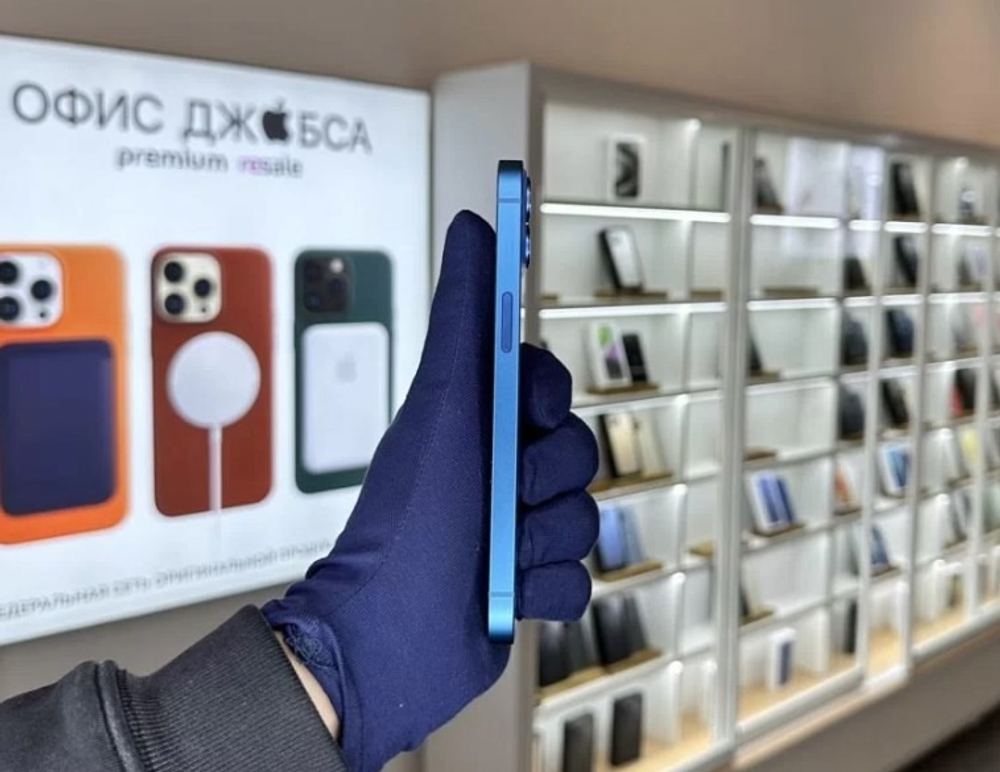 iPhone 13, 256 ГБ б/у