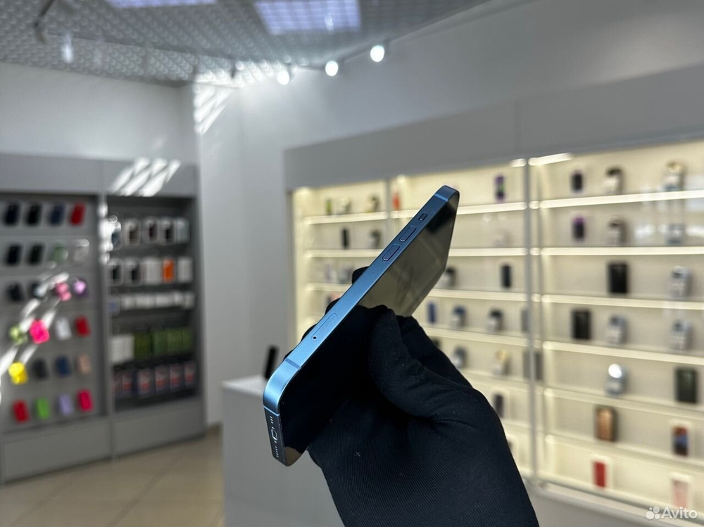 iPhone 14, 256 ГБ б/у