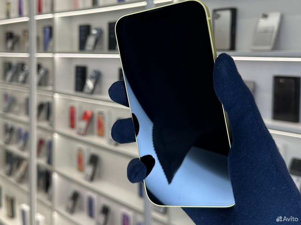 iPhone 14, 256 ГБ б/у