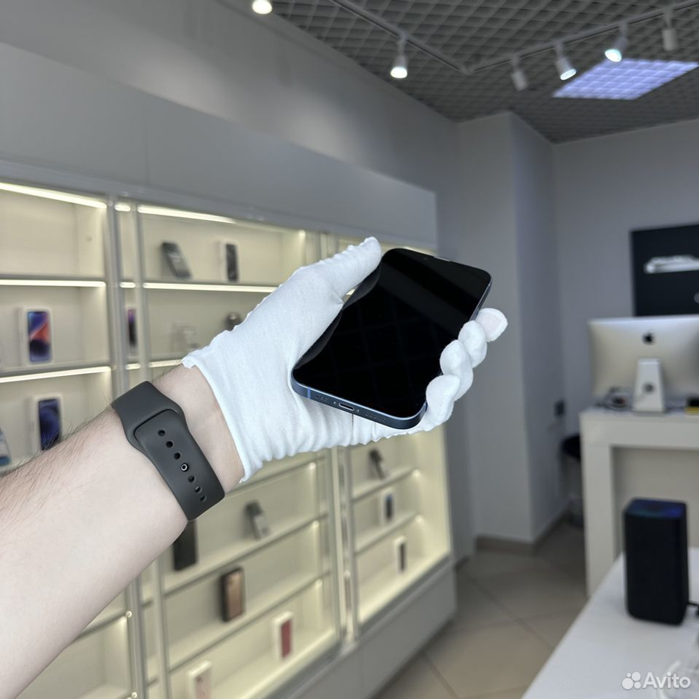 iPhone 14, 256 ГБ б/у