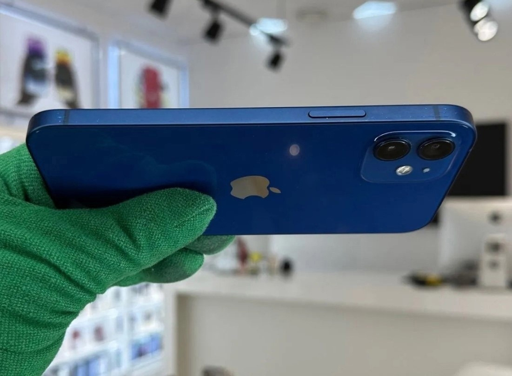 iPhone 12, 256 ГБ б/у