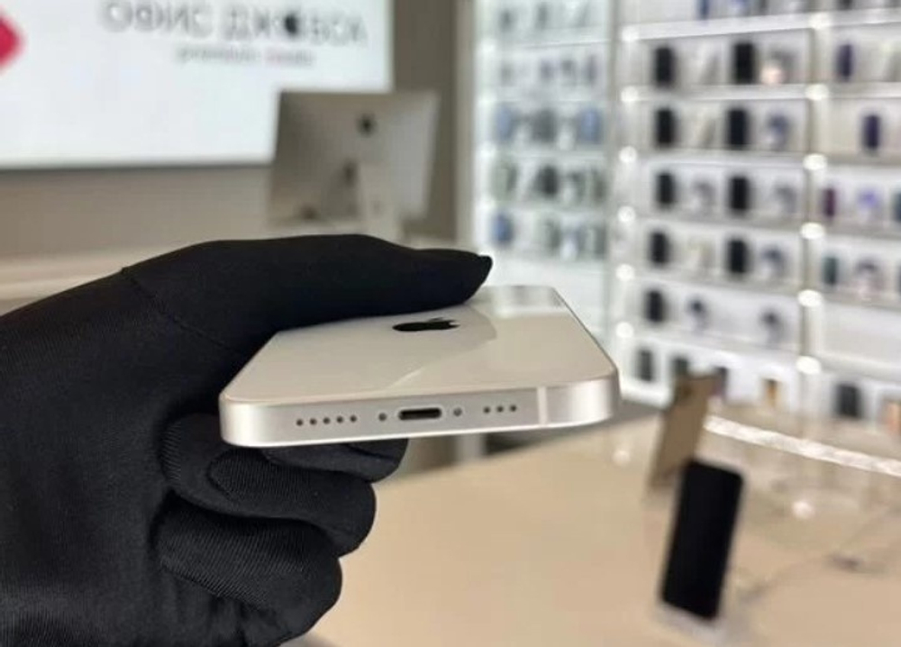 iPhone 14, 256 ГБ б/у