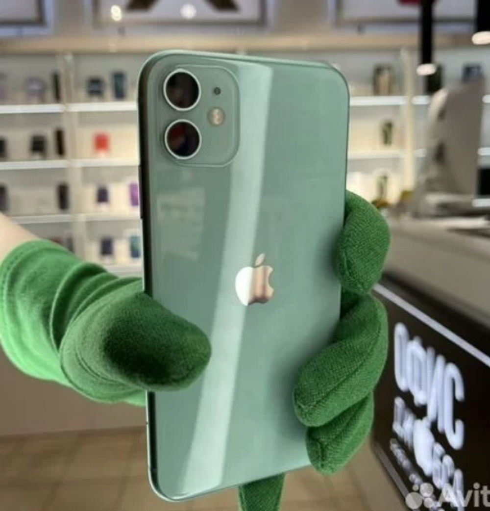 iPhone 11 64 ГБ б/у
