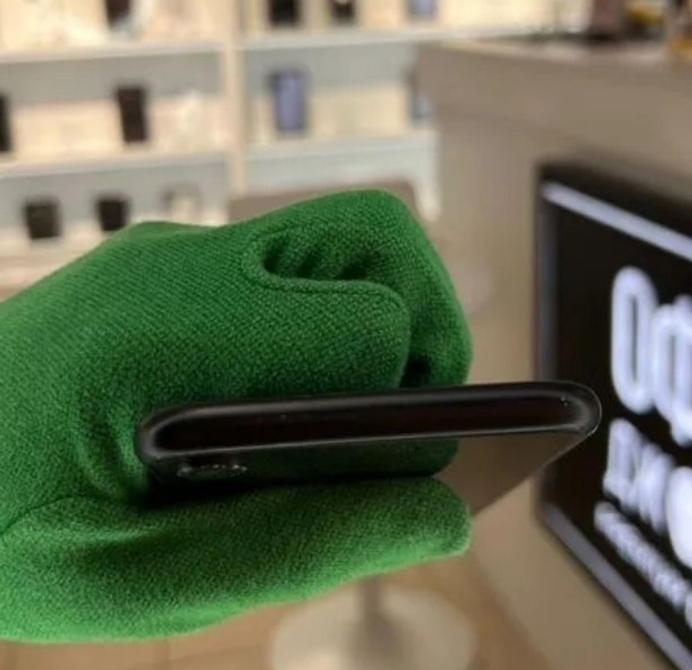 iPhone XR, 64 ГБ б/у