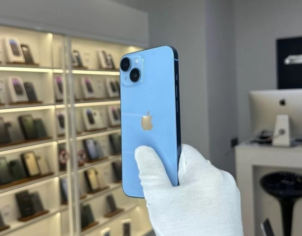 iPhone 14, 256 ГБ б/у