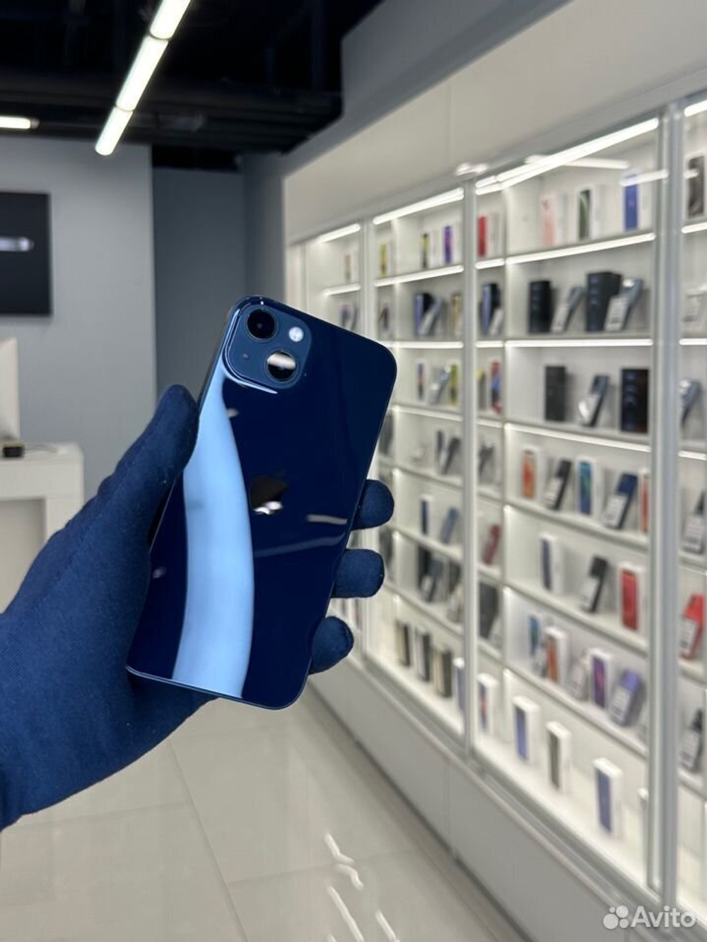 iPhone 13, 256 ГБ б/у