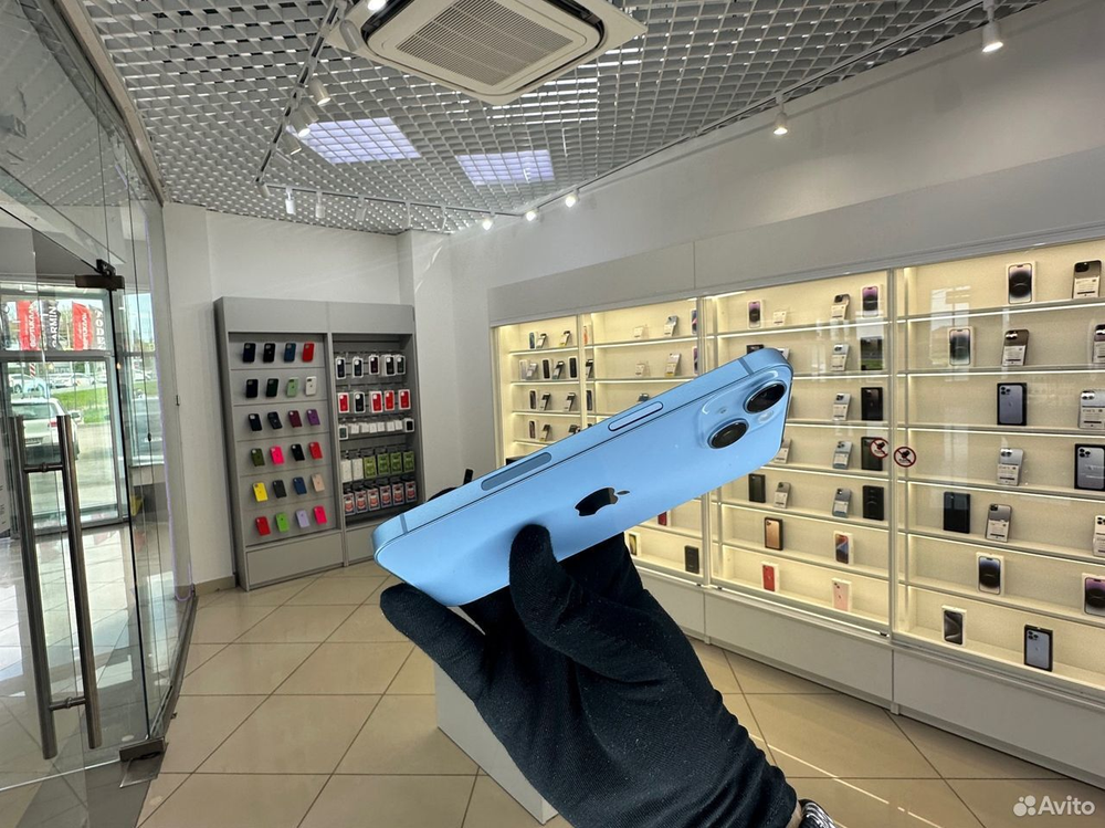 iPhone 14, 256 ГБ б/у