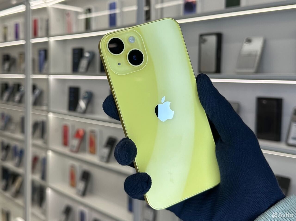 iPhone 14, 256 ГБ б/у
