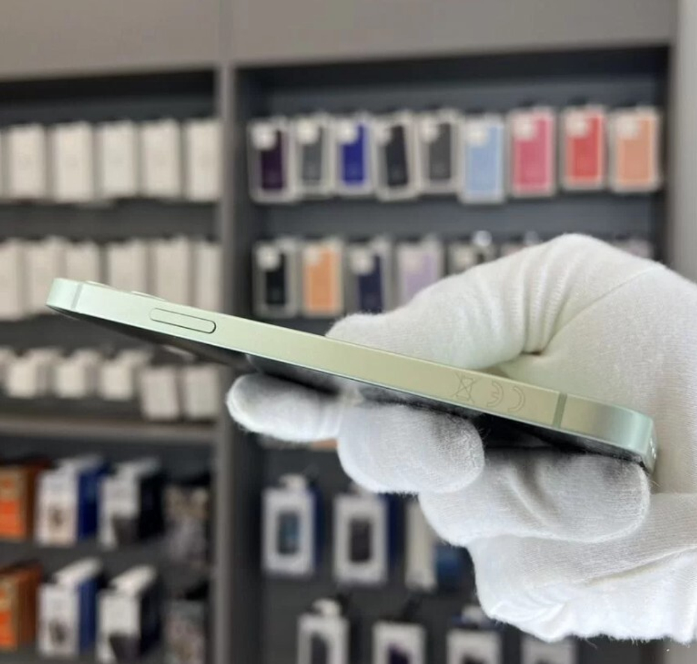 iPhone 12, 128 ГБ б/у
