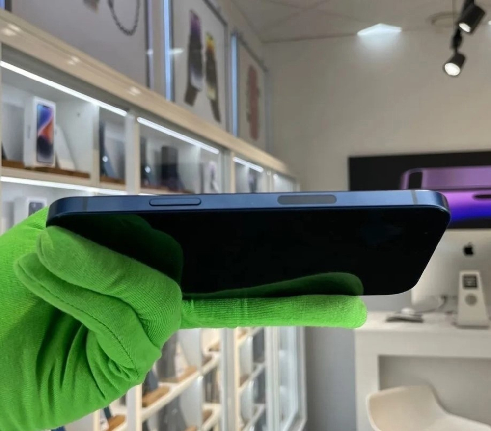 iPhone 12, 256 ГБ б/у