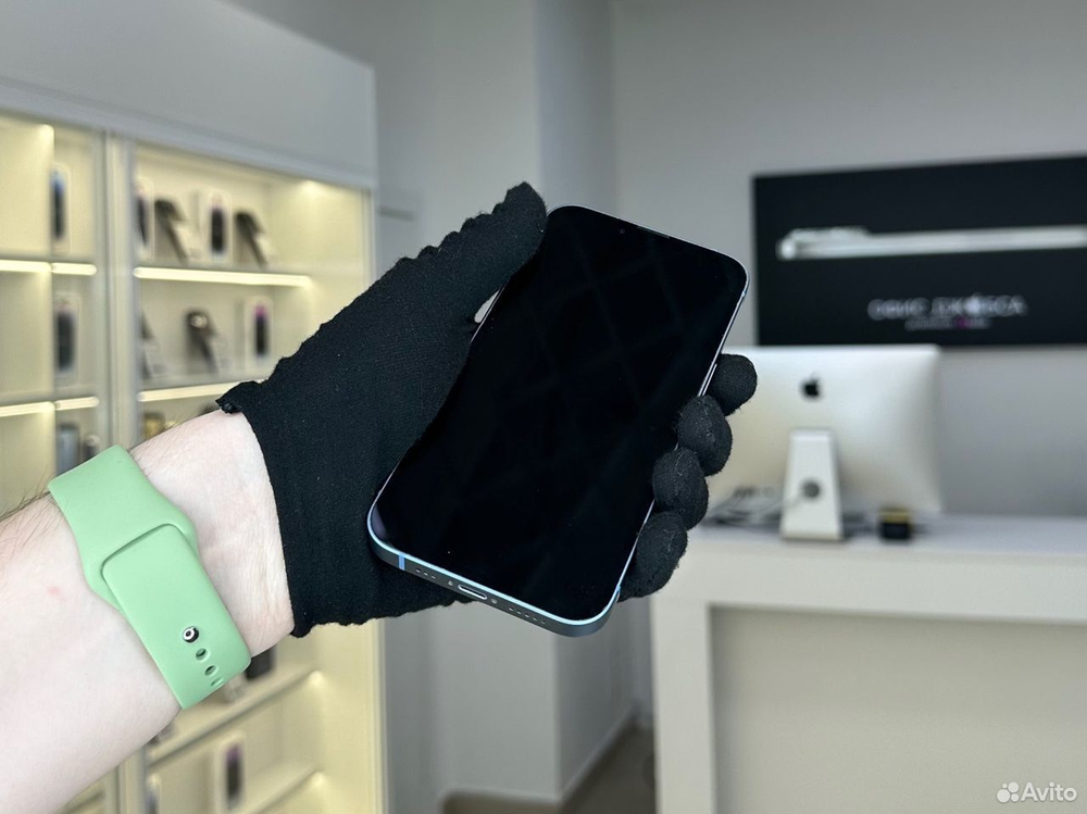 iPhone 14, 256 ГБ б/у