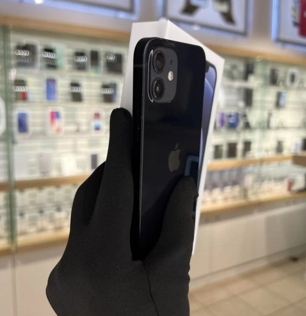 iPhone 12 64 ГБ б/у