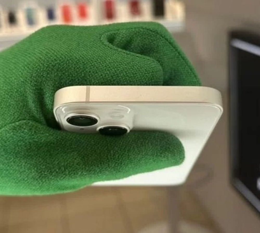 iPhone 14 128 ГБ б/у