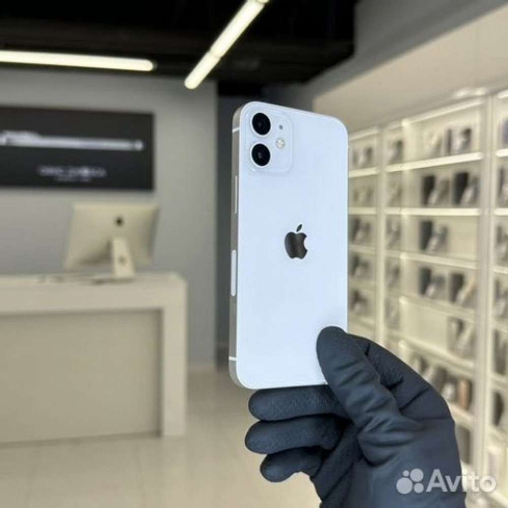 iPhone 12, 128 ГБ б/у