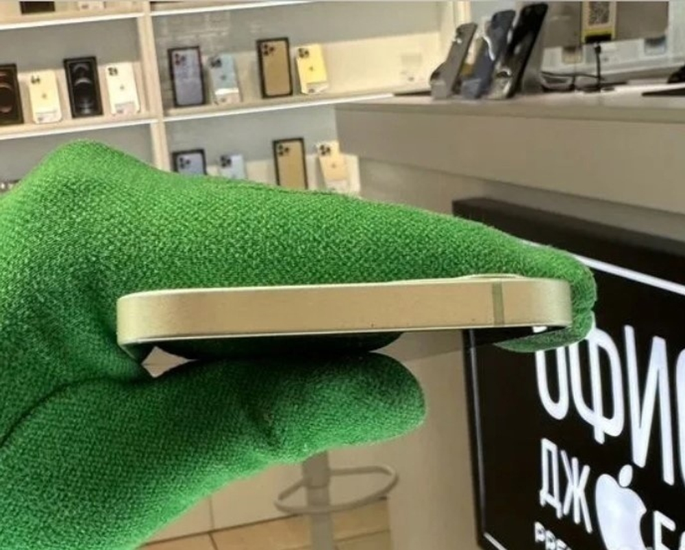 iPhone 12 64 ГБ б/у