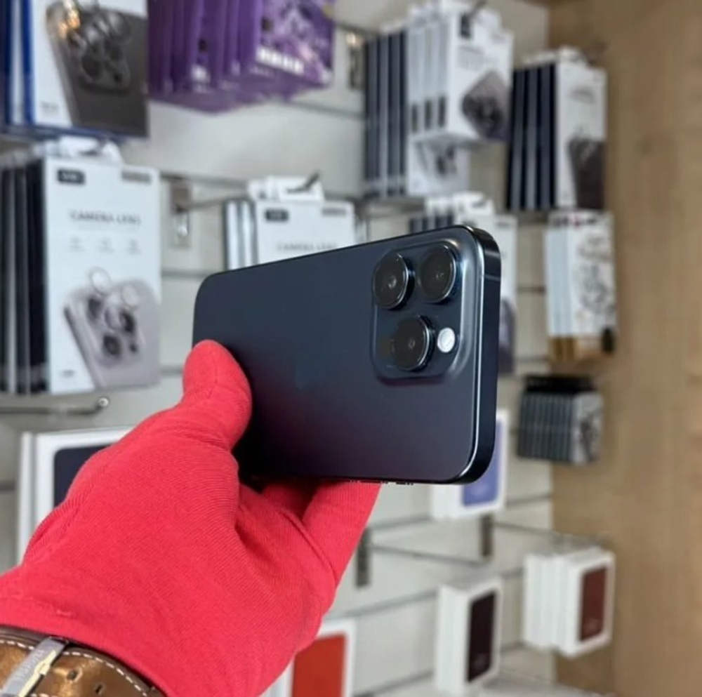 iPhone 15 Pro, 256 ГБ б/у