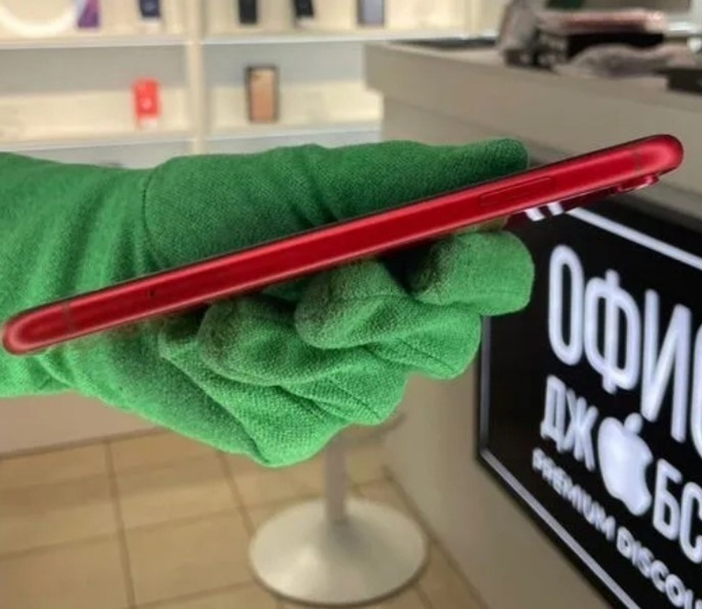 iPhone XR, 64 ГБ б/у