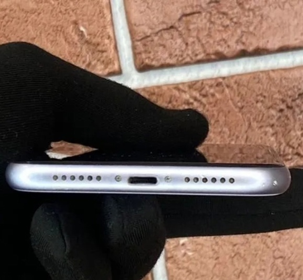 iPhone 11 64 ГБ б/у
