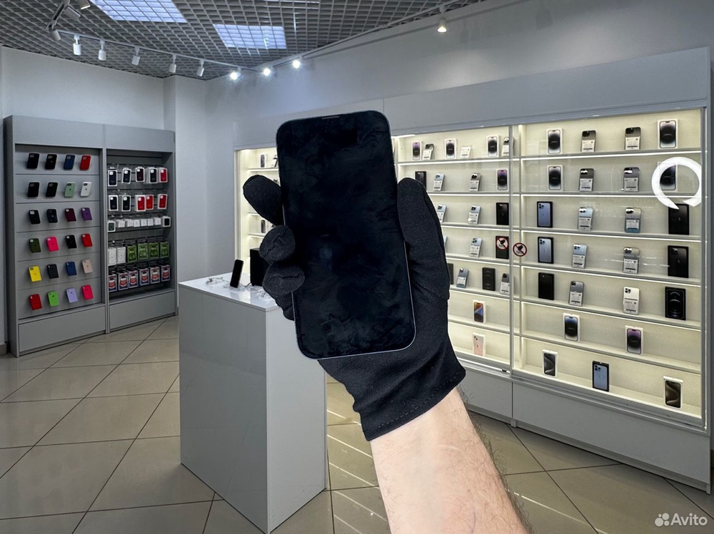 iPhone 13, 128 ГБ б/у