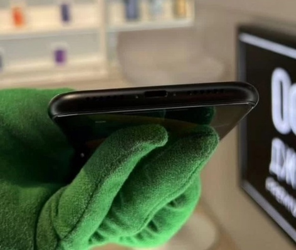 iPhone XR, 64 ГБ б/у