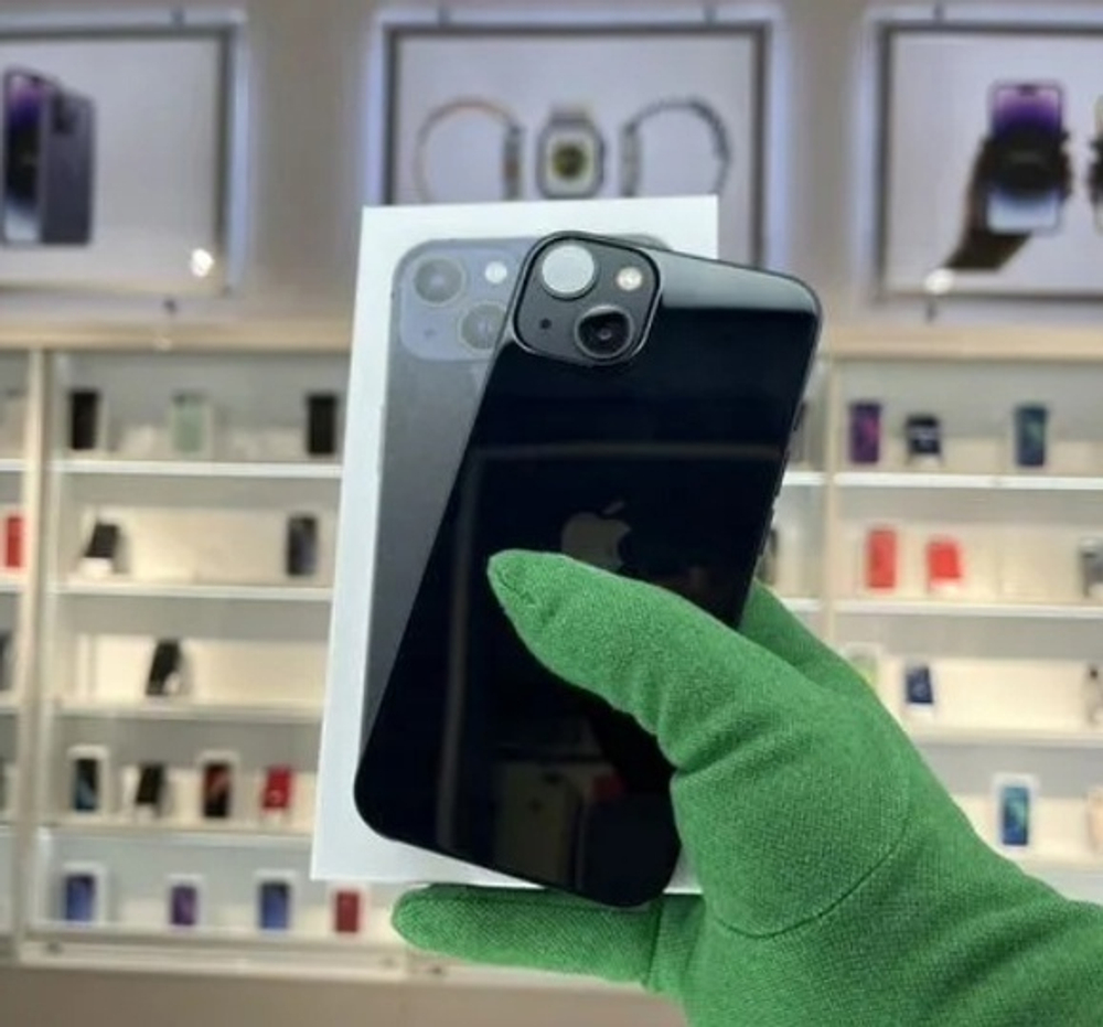 iPhone 13, 256 ГБ б/у