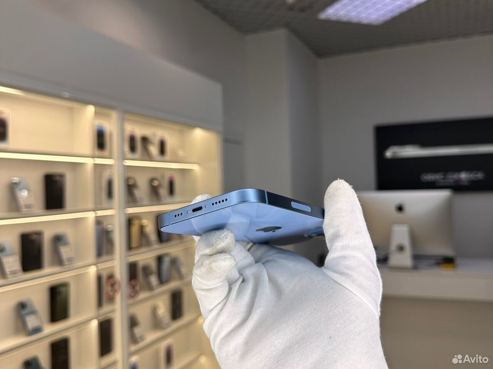 iPhone 14, 256 ГБ б/у