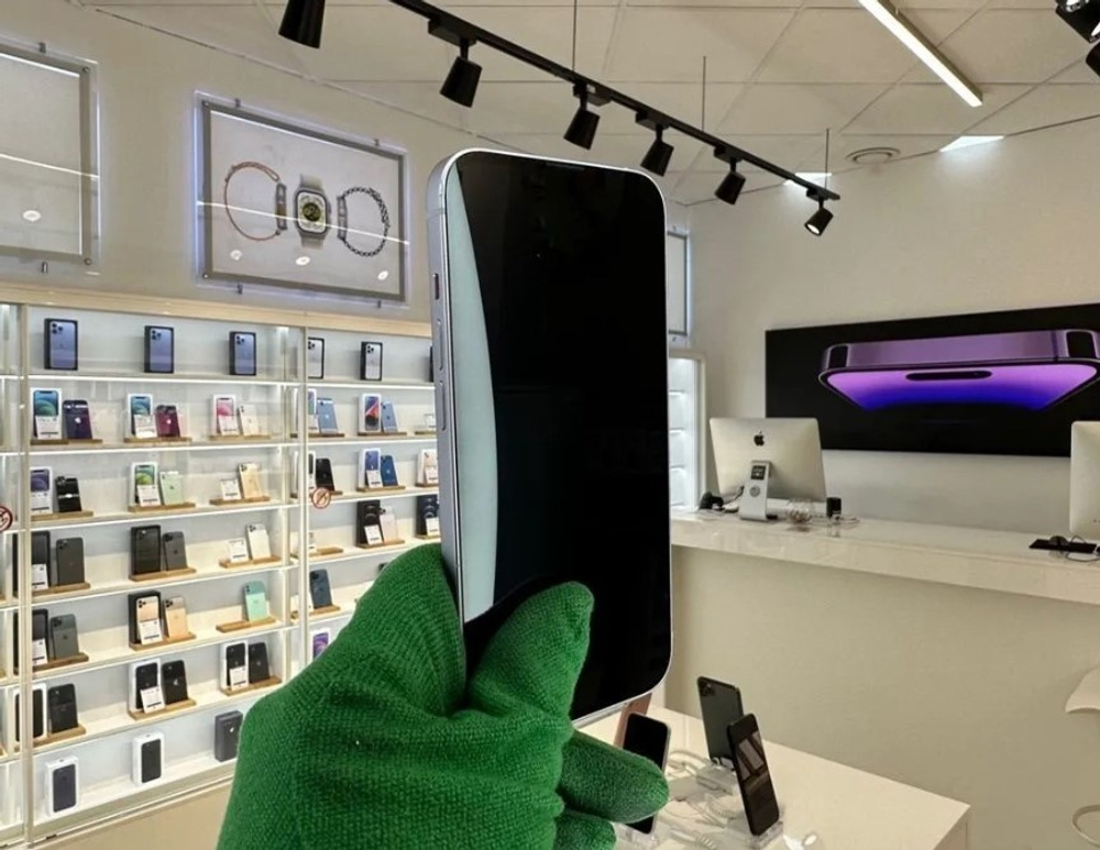 iPhone 14, 256 ГБ б/у