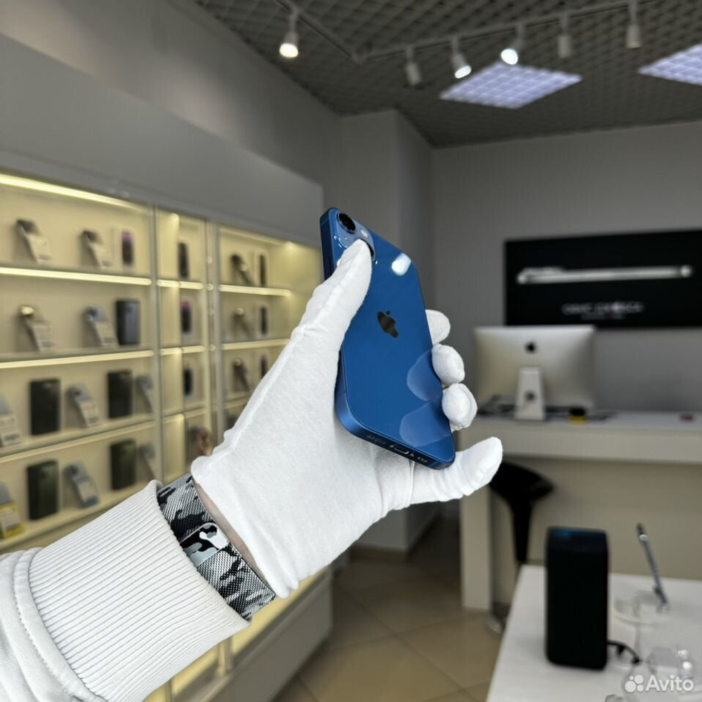 iPhone 13, 128 ГБ б/у