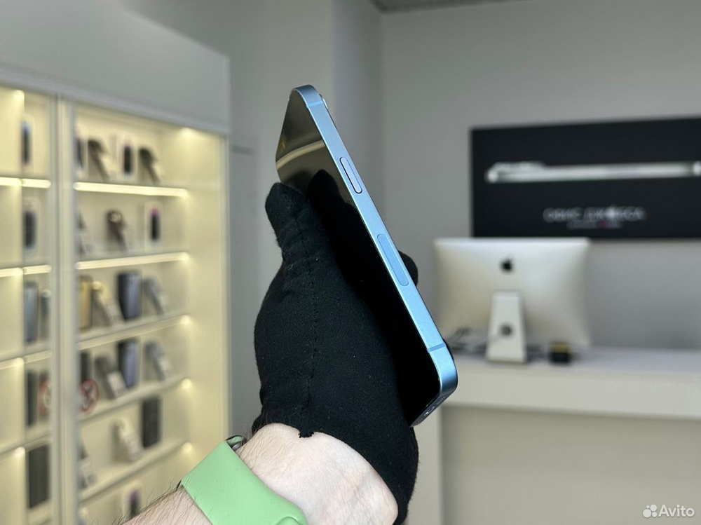 iPhone 14, 256 ГБ б/у