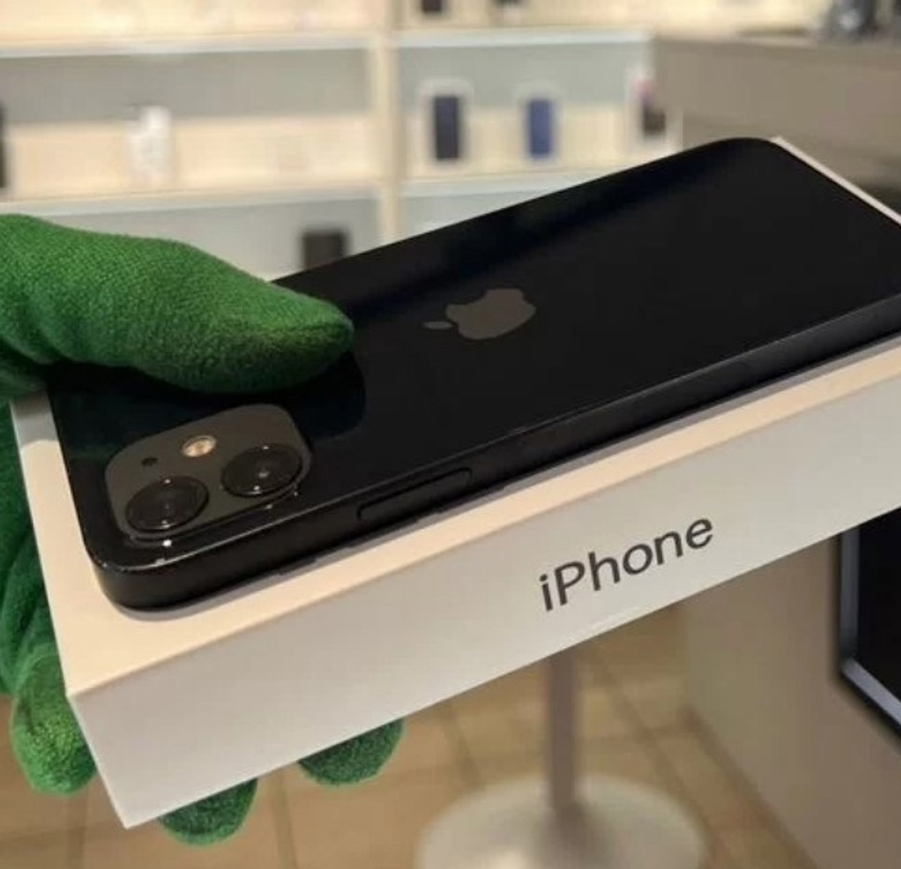 iPhone 12 64 ГБ б/у