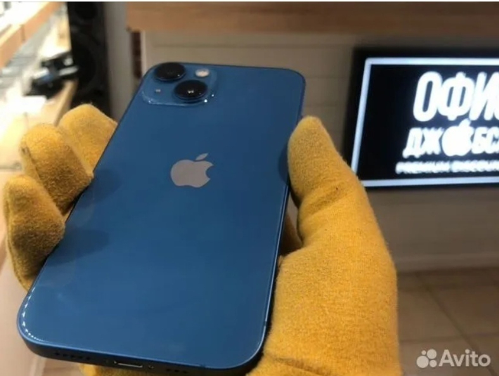 iPhone 13, 256 ГБ б/у