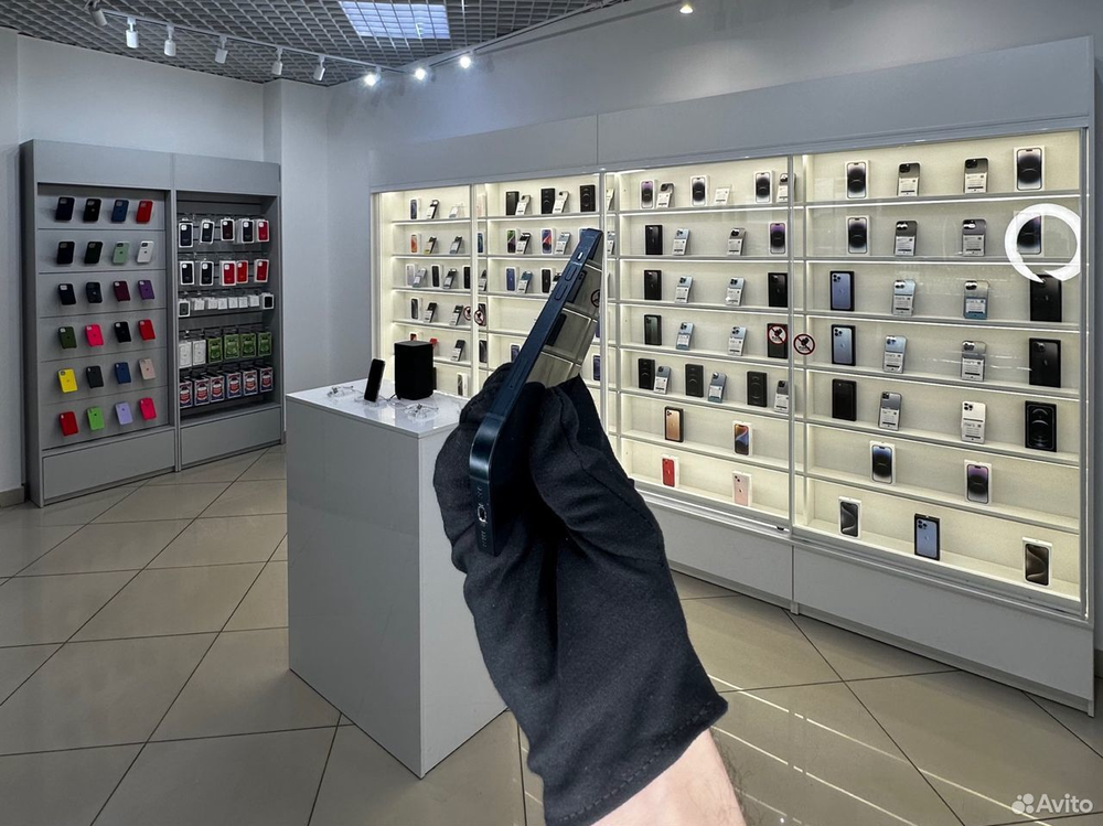 iPhone 13, 128 ГБ б/у