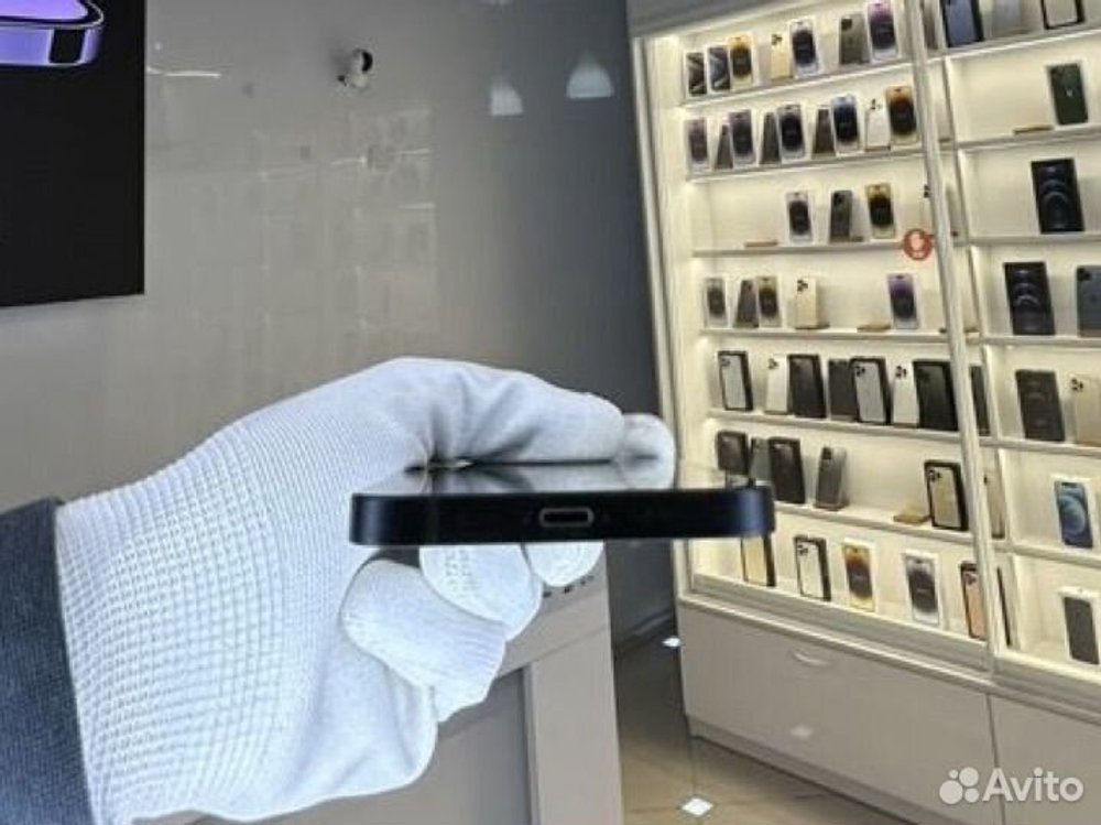 iPhone 13, 256 ГБ б/у
