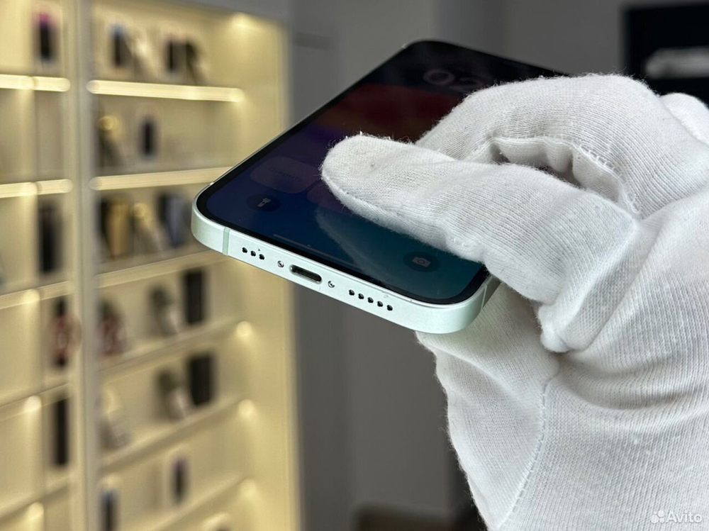 iPhone 12, 64 ГБ б/у