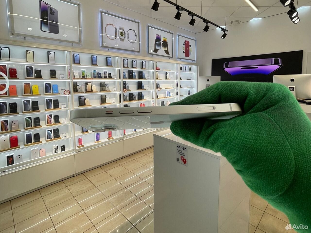 iPhone 13, 128 ГБ б/у