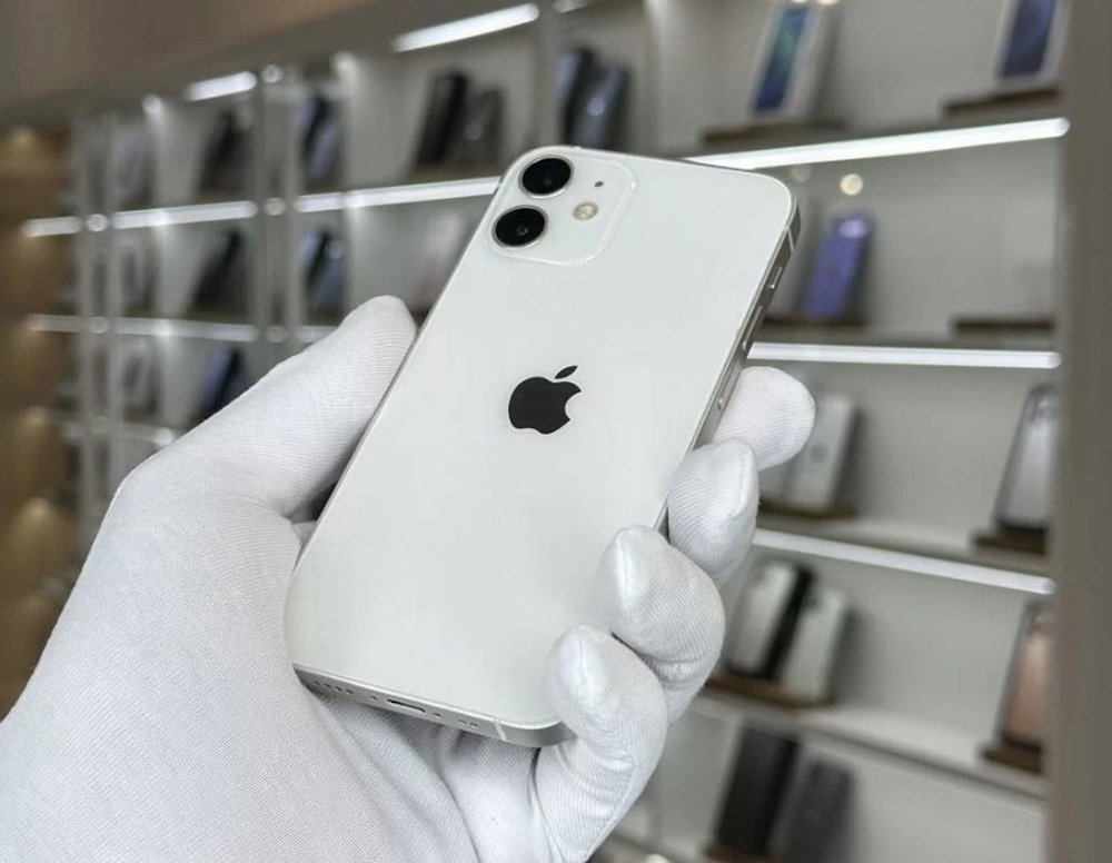 iPhone 12, 128 ГБ б/у