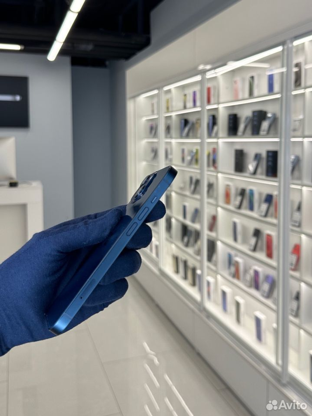 iPhone 13, 256 ГБ б/у