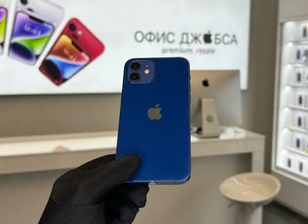 iPhone 12, 128 ГБ б/у
