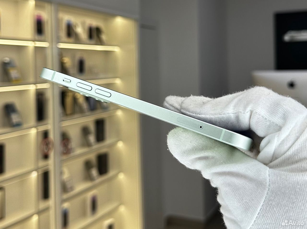 iPhone 12, 64 ГБ б/у