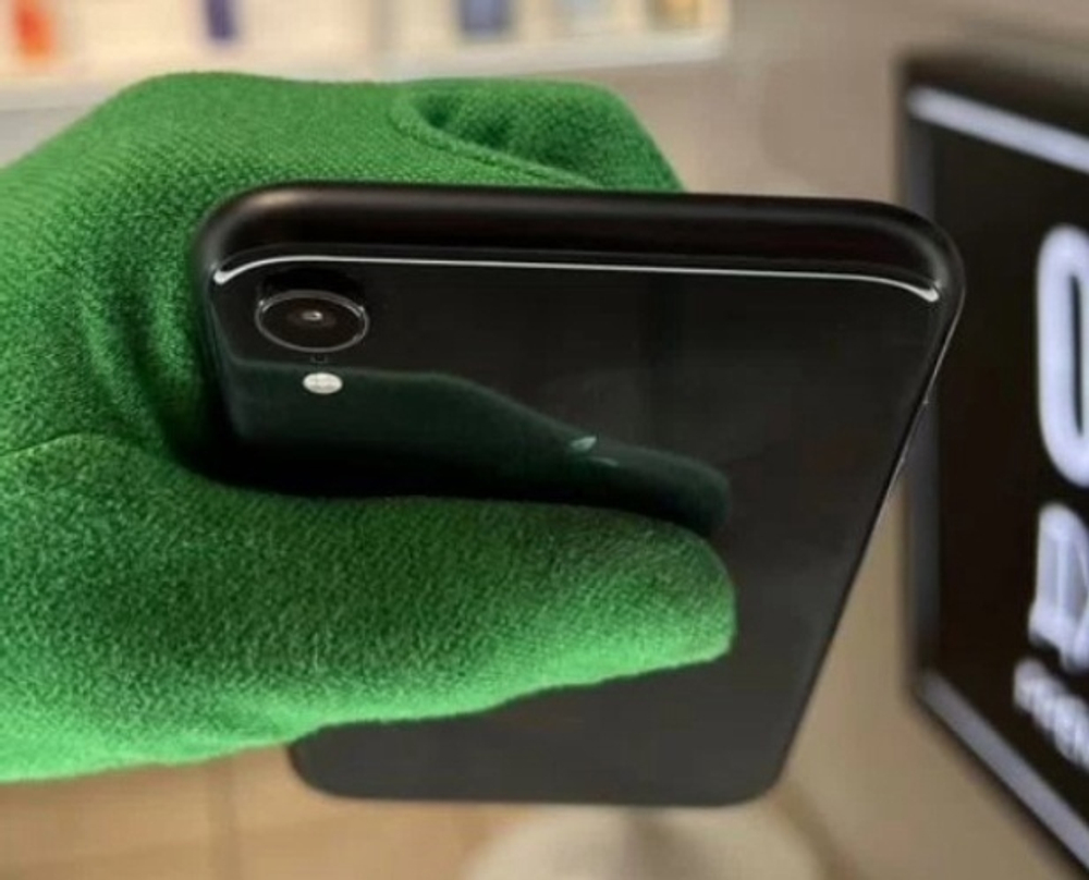 iPhone XR, 64 ГБ б/у