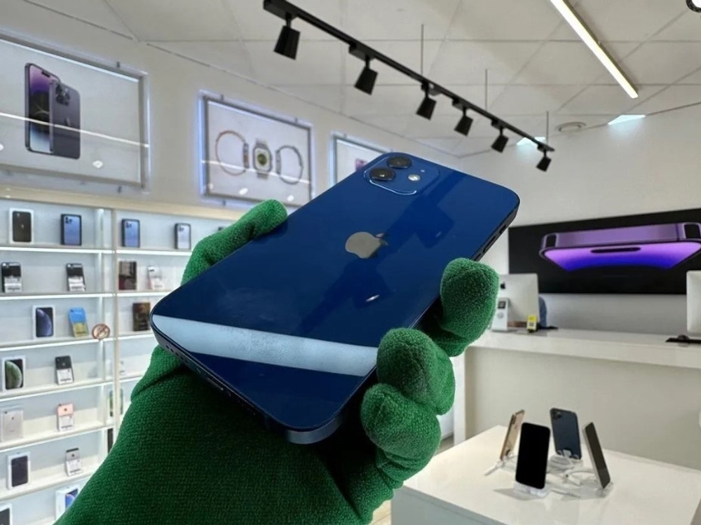 iPhone 12, 256 ГБ б/у