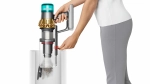 Вертикальный беспроводной пылесос Dyson V15 Detect Absolute (SV47) Gold/Gold