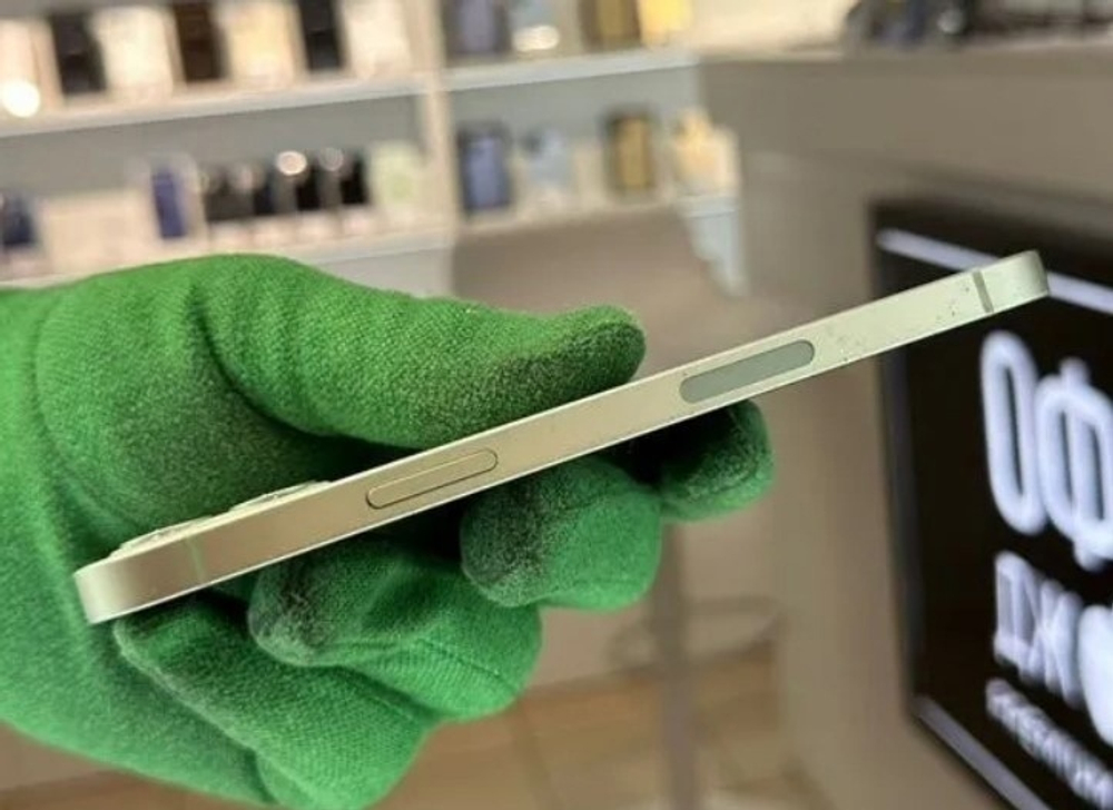 iPhone 12 64 ГБ б/у