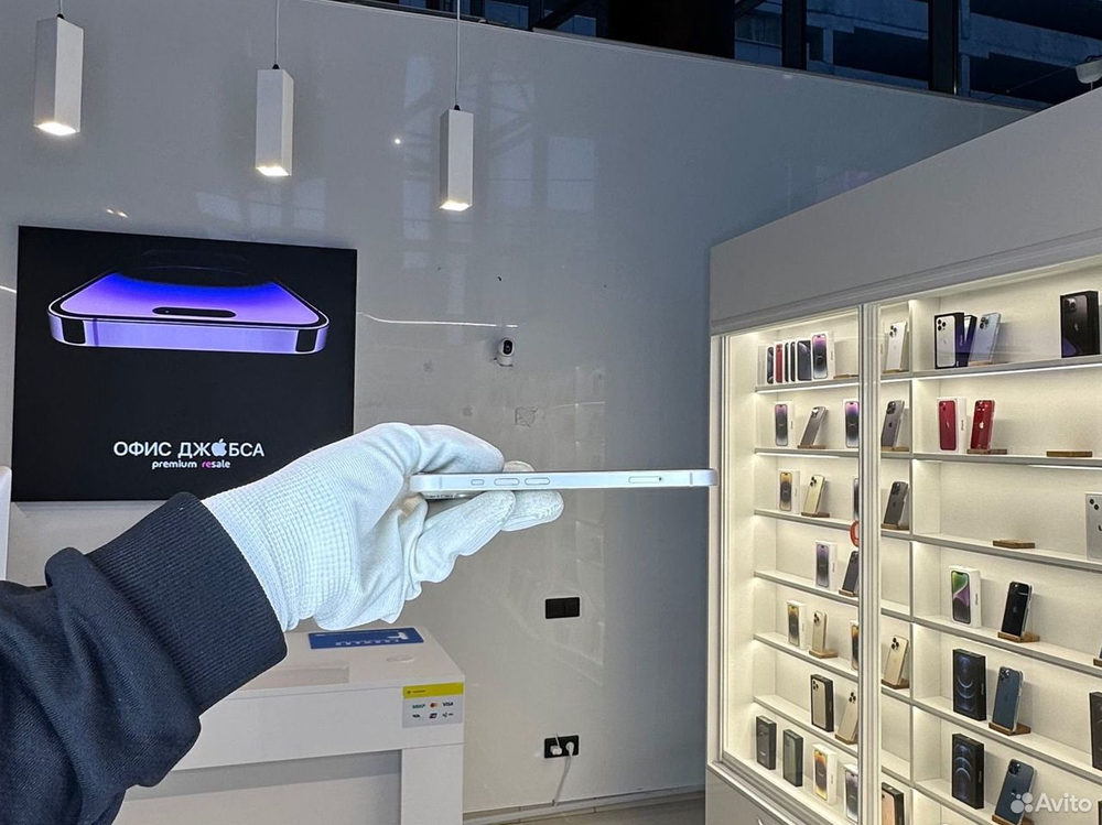 iPhone 13, 256 ГБ б/у