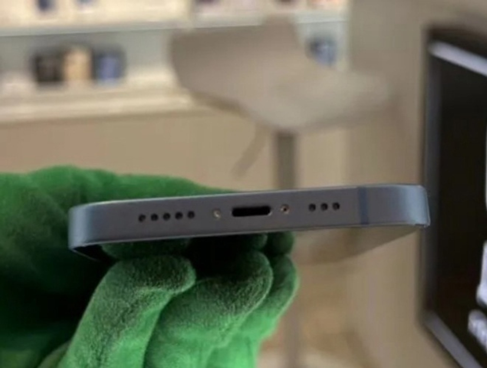 iPhone 14 128 ГБ б/у